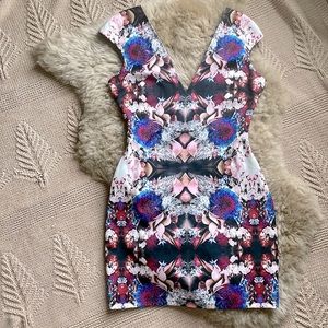 Southmoon Under Body-con Printed Low-back, Size S